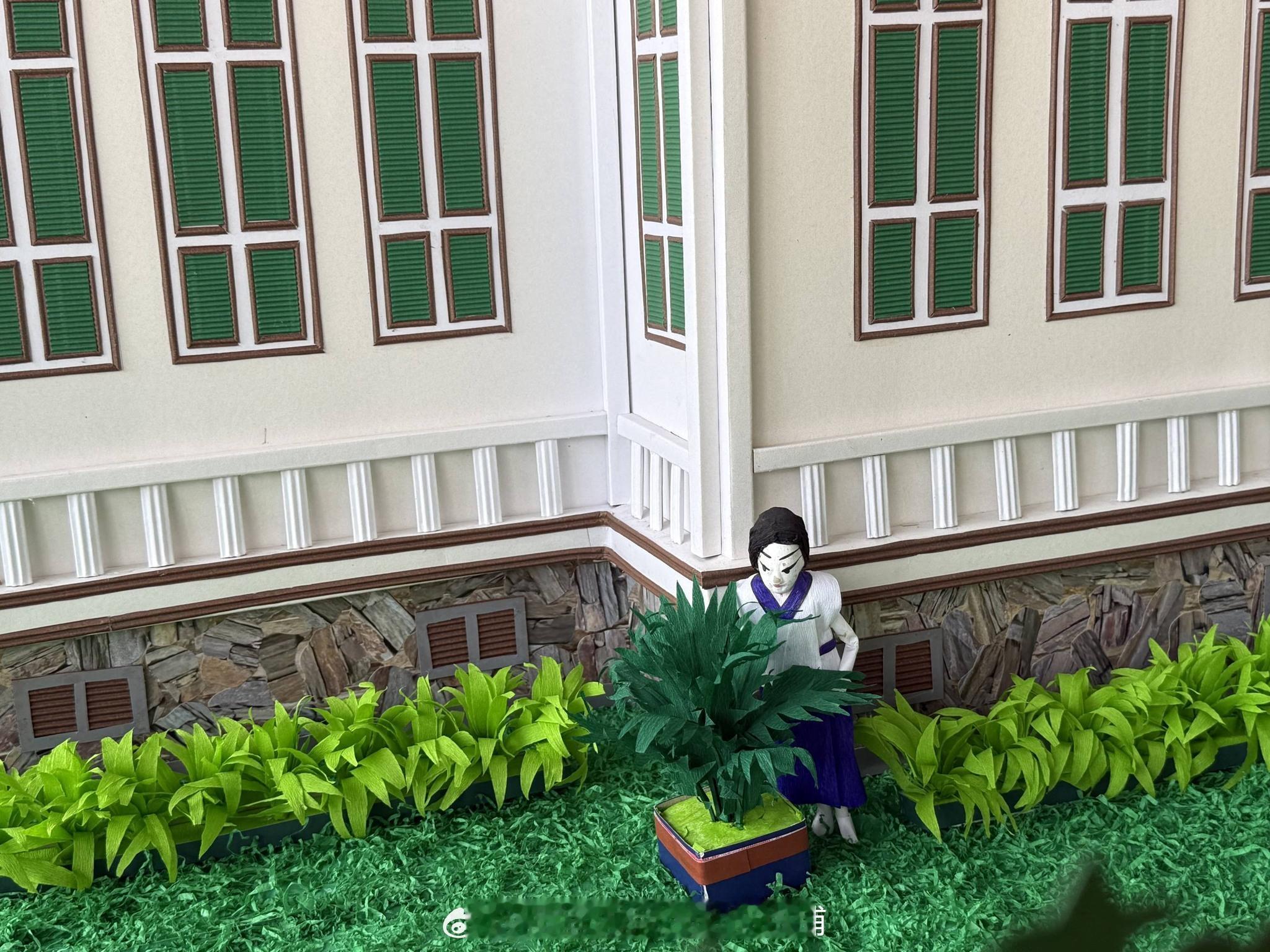 王室王室泰国王室 我不行了居然给红唇姐烧了个伯尔曼2026年4月23日，暹罗王室