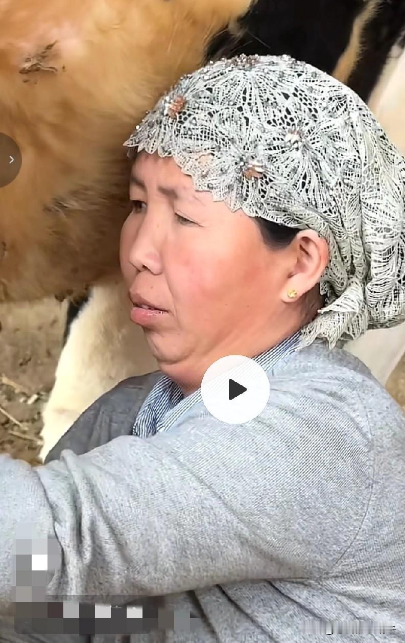 我认为约定规则，看看86年的阿蛋嫂，看着多苍老！每次翻到他们家视频心里都感慨万千