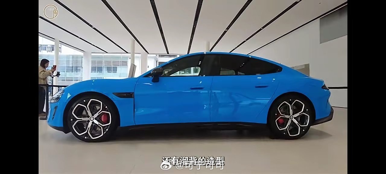 2026款小米SU7来了 这波真的香！谁还在等新款小米SU7！官方已经开启预售，