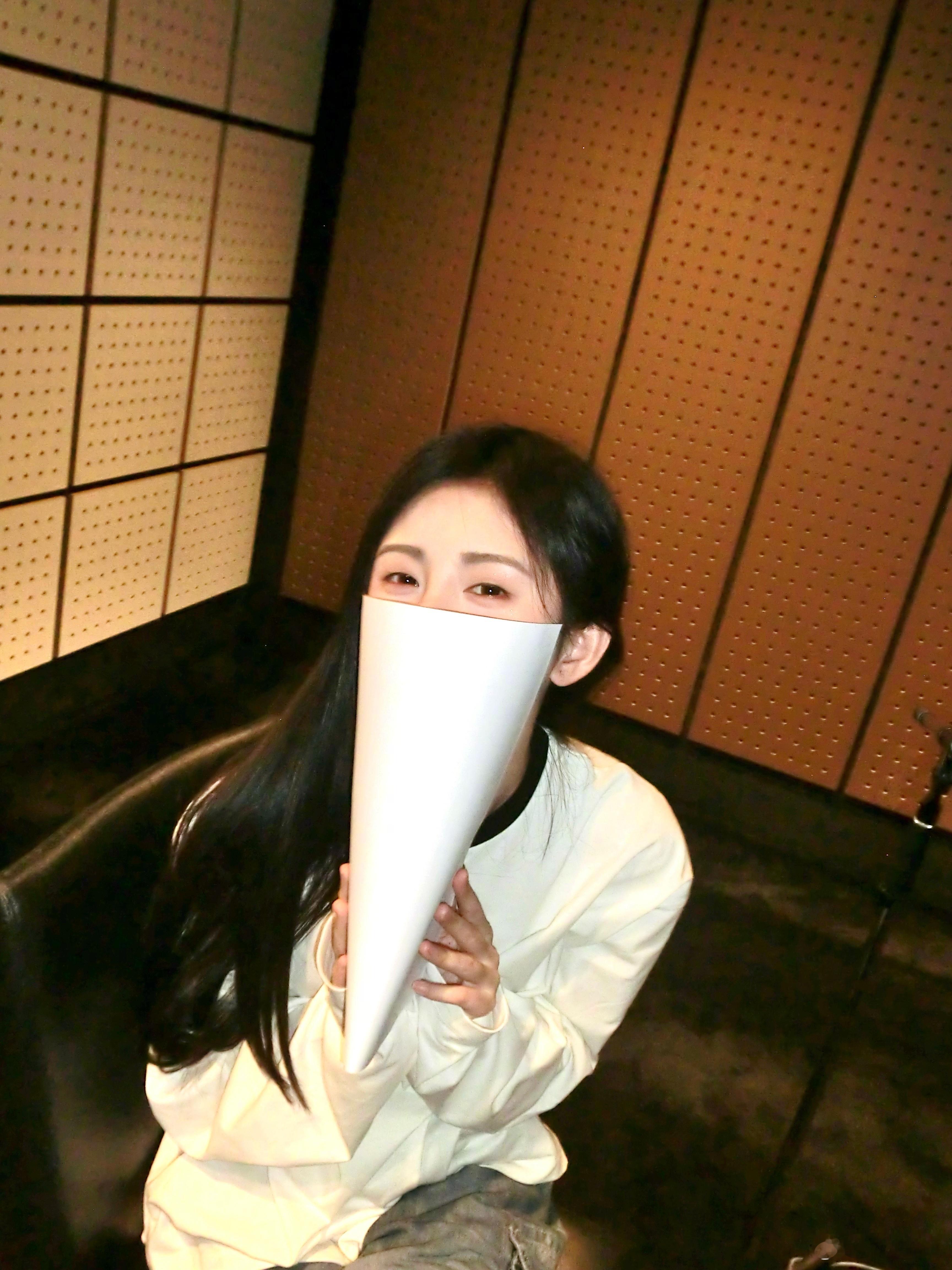 鞠婧祎丨录音室小鞠🎧🎤 ​​​