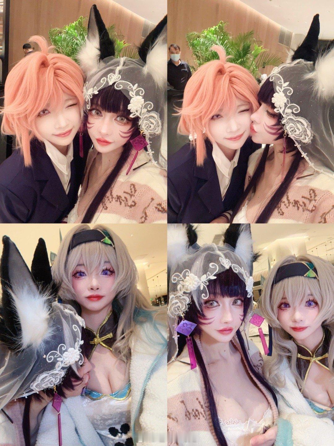 cosplay[超话]  萤火虫漫展  嘿嘿，还是女孩子香香软软[心]真好亲[害