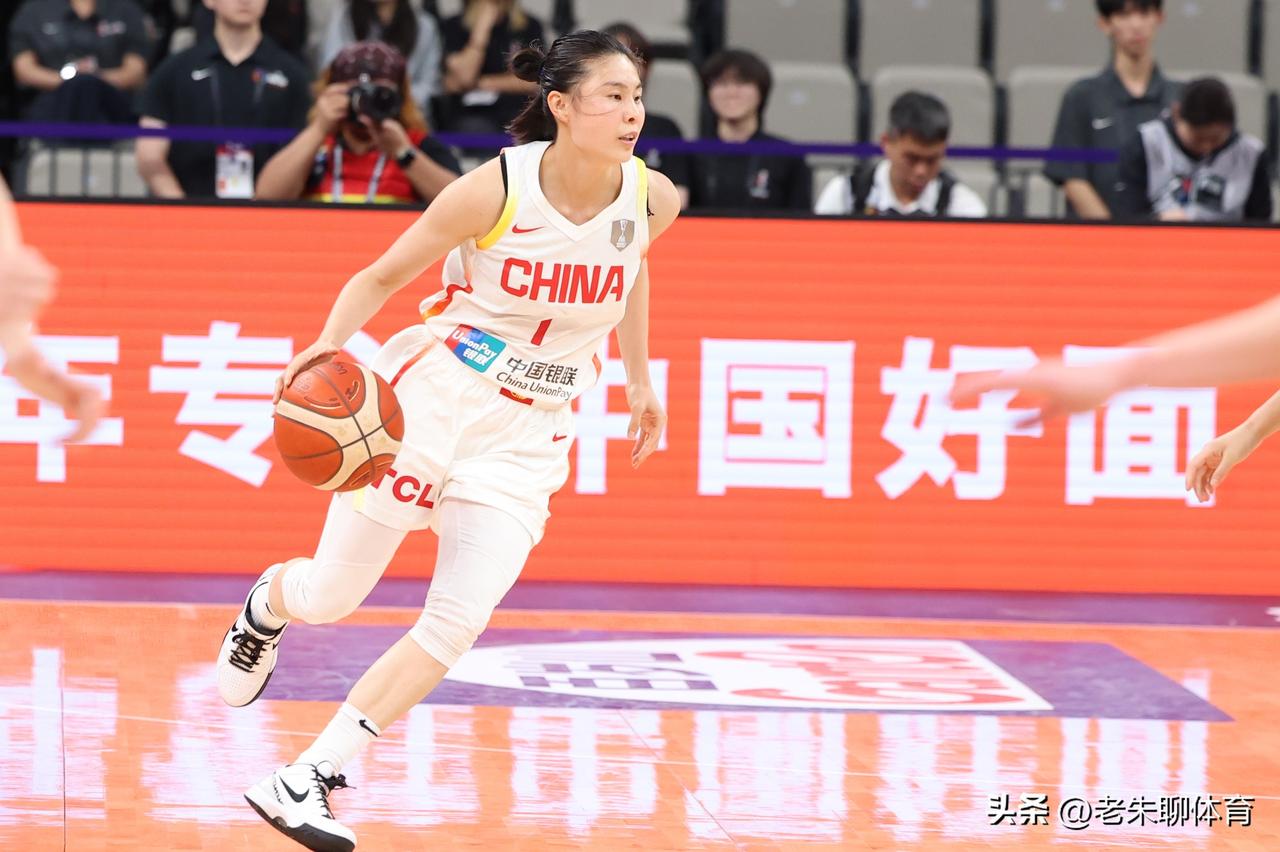 幸好带着王思雨了！
今天世预赛中国女篮对阵南苏丹女篮的比赛中，虽然中国女篮赢了对