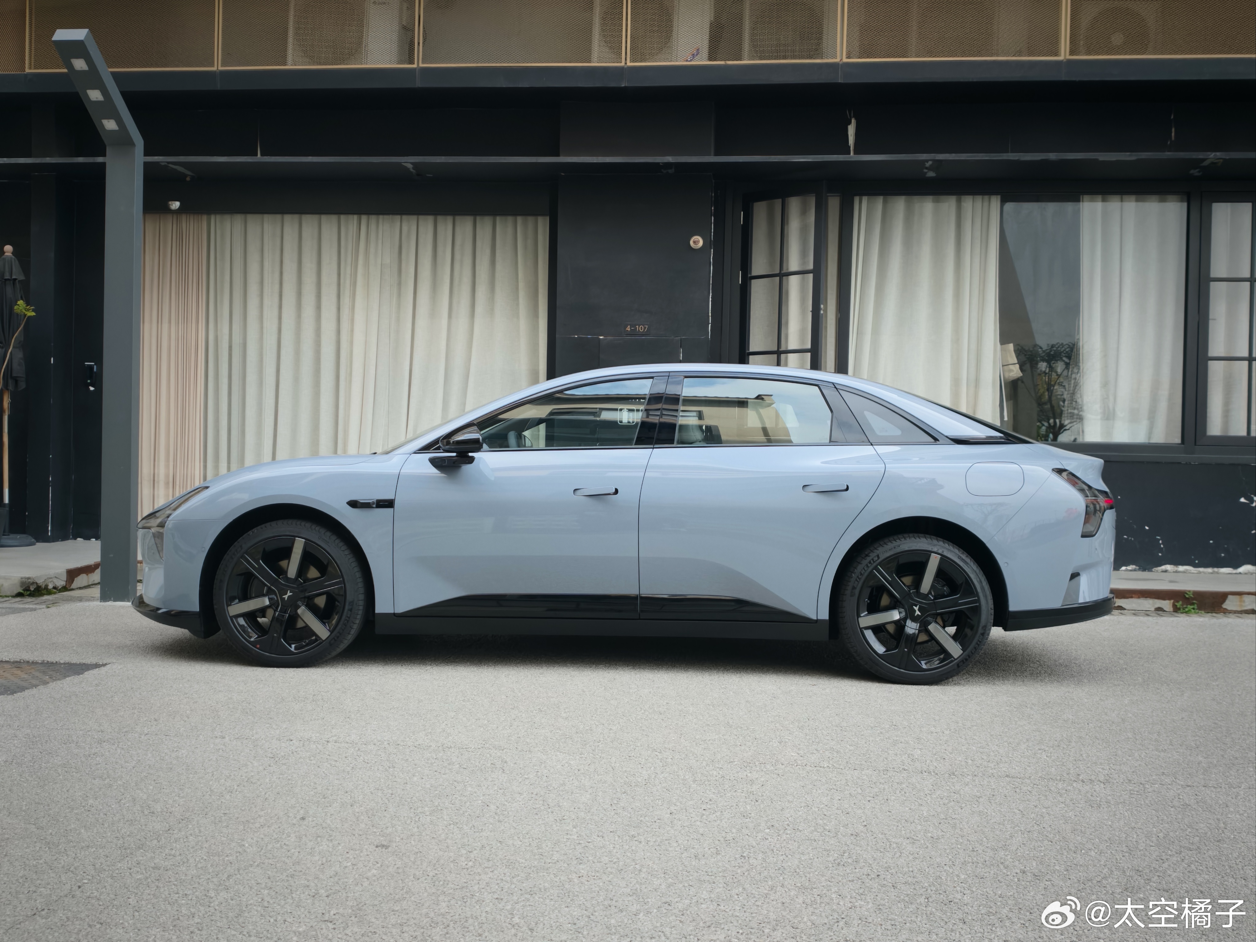 26款的Mona M03更强了一个月2万台没毛病吧何小鹏官宣新款小鹏mona下月