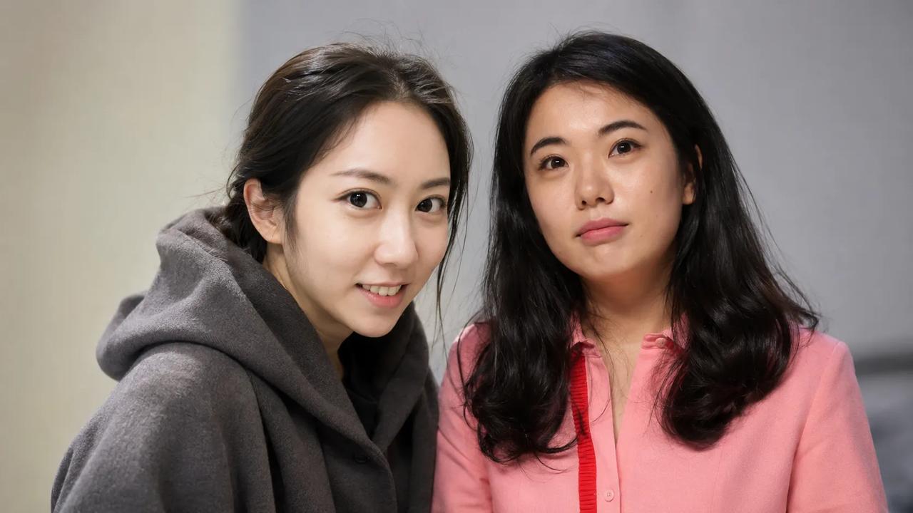 两个才女走下神坛