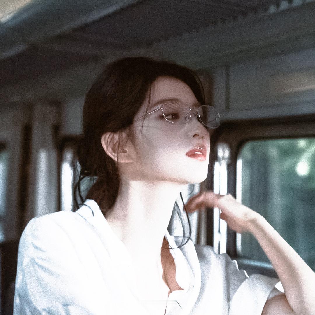 借我素淡的世故和明白的愚 ​​​