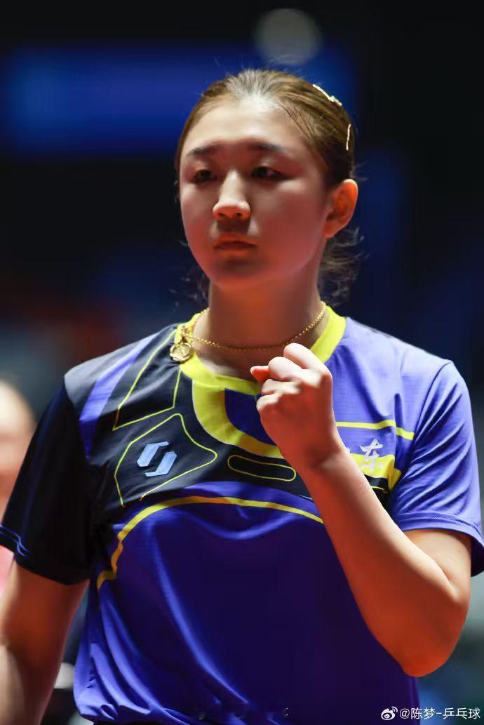 【陈梦父母投资成立梦鼎体育公司】陈梦父母投资新公司 企查查APP显示，近日，青岛