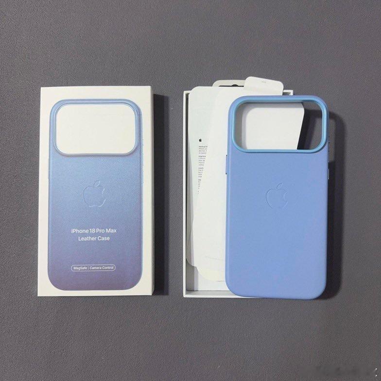 iPhone 18 Pro Max 官方皮革保护套？ 