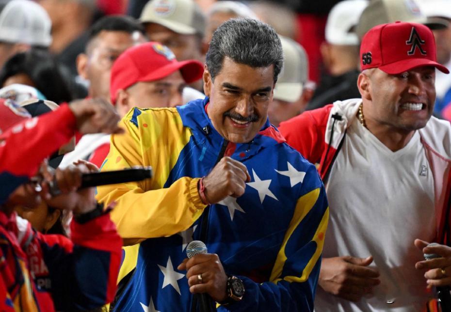 委内瑞拉总统马杜罗对媒体透露，反对派周六要在首都加拉加斯的贝洛蒙特区聚集，一些受