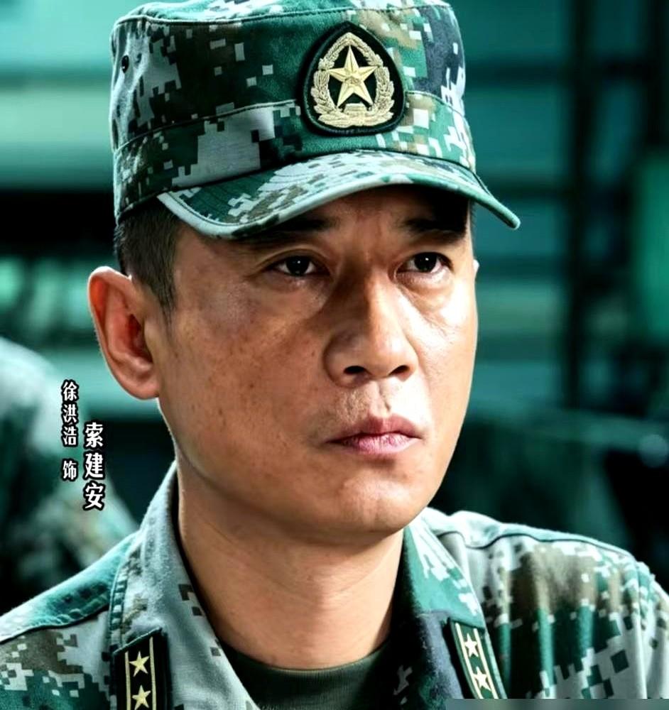 他替主角背锅黯然退场，观众哭得稀里哗啦，可他戏外拿到的钱，可能你一辈子都挣不到。