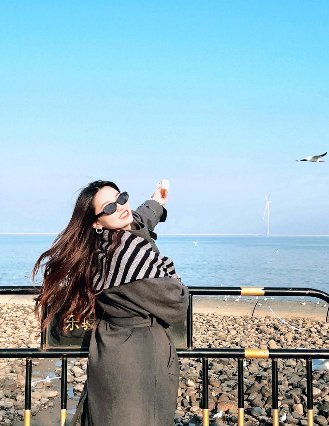 滨海新区找对象
97年女孩，1米65，56公斤，党员，性格开朗，简单大方，独立，