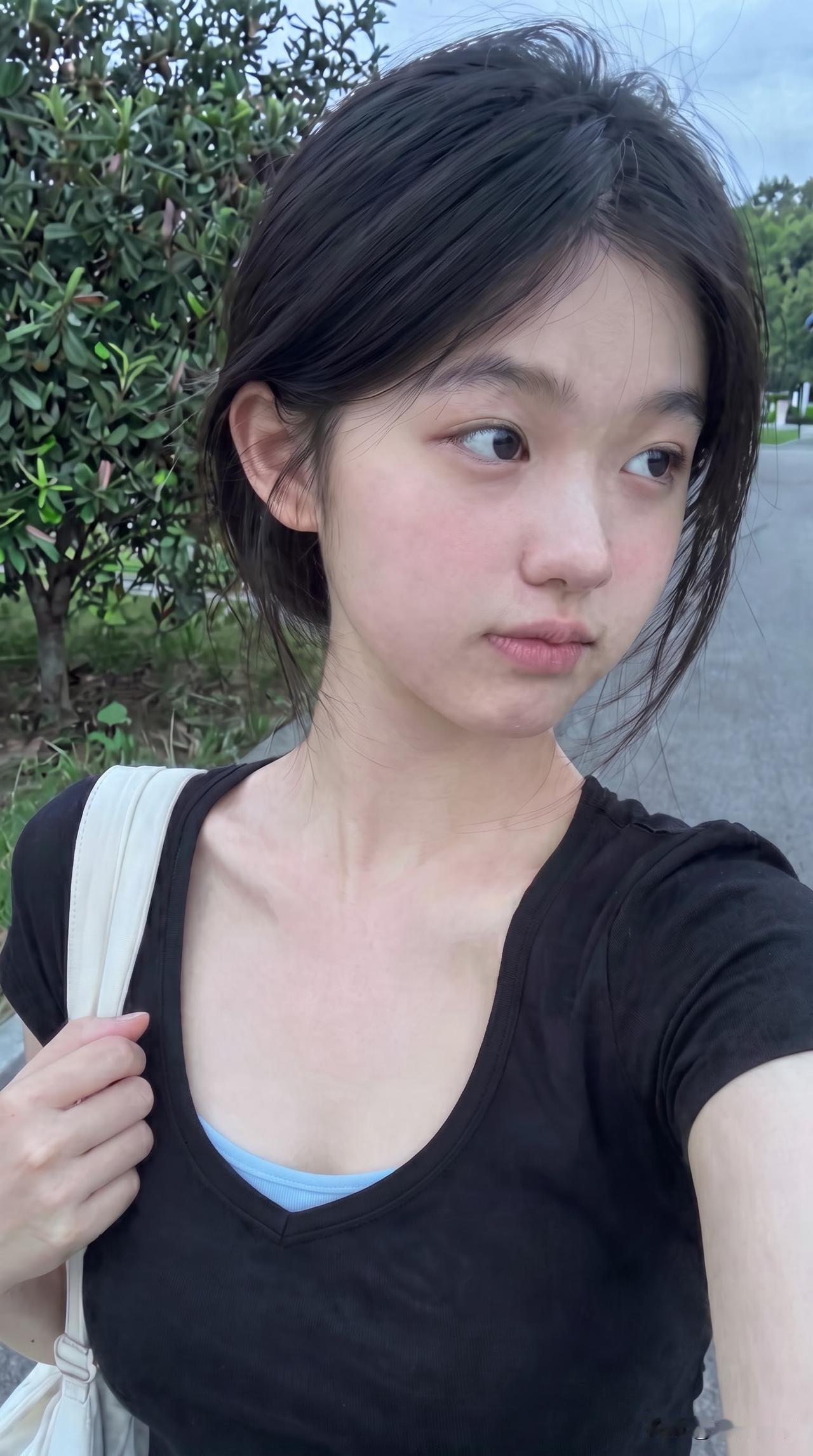 干净清新的日常穿搭白薇日常