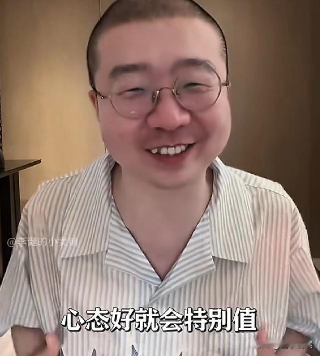 李诞，真是站着说话不腰疼！
 
3月16日，李诞突然冲上了热搜，原因是他在直播时