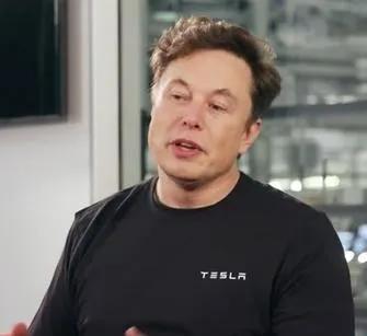 马斯克向全球80亿人，发出了直击灵魂的拷问！他说：“大家这是怎么了，我们手握科技