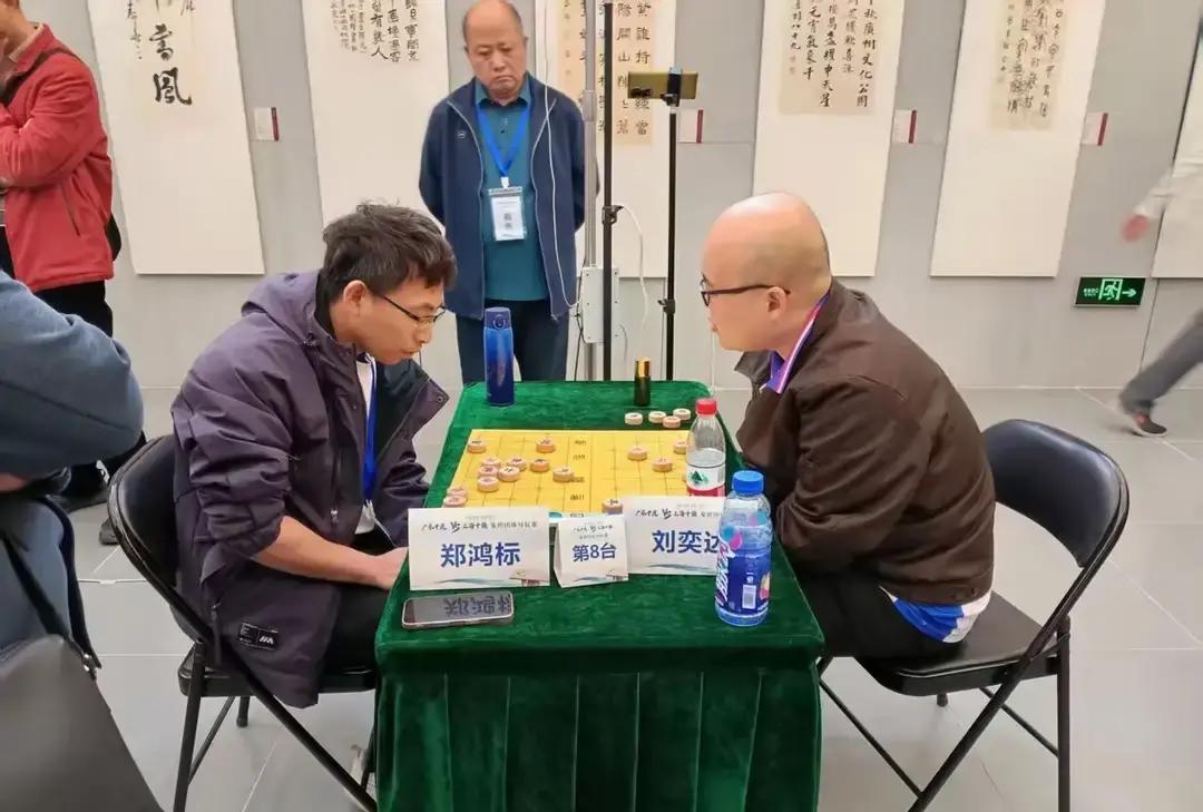 96:104！广东十虎首败
 
输得不冤。上海十强全场没一个负分，最低3分那位只