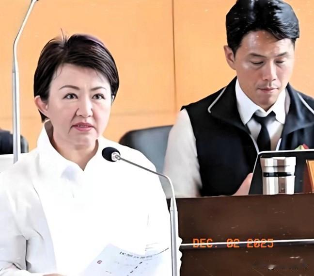 俄罗斯媒体说了句大实话：封锁就是台海的“安乐死”！不用大部队登陆，只要潜艇切断航