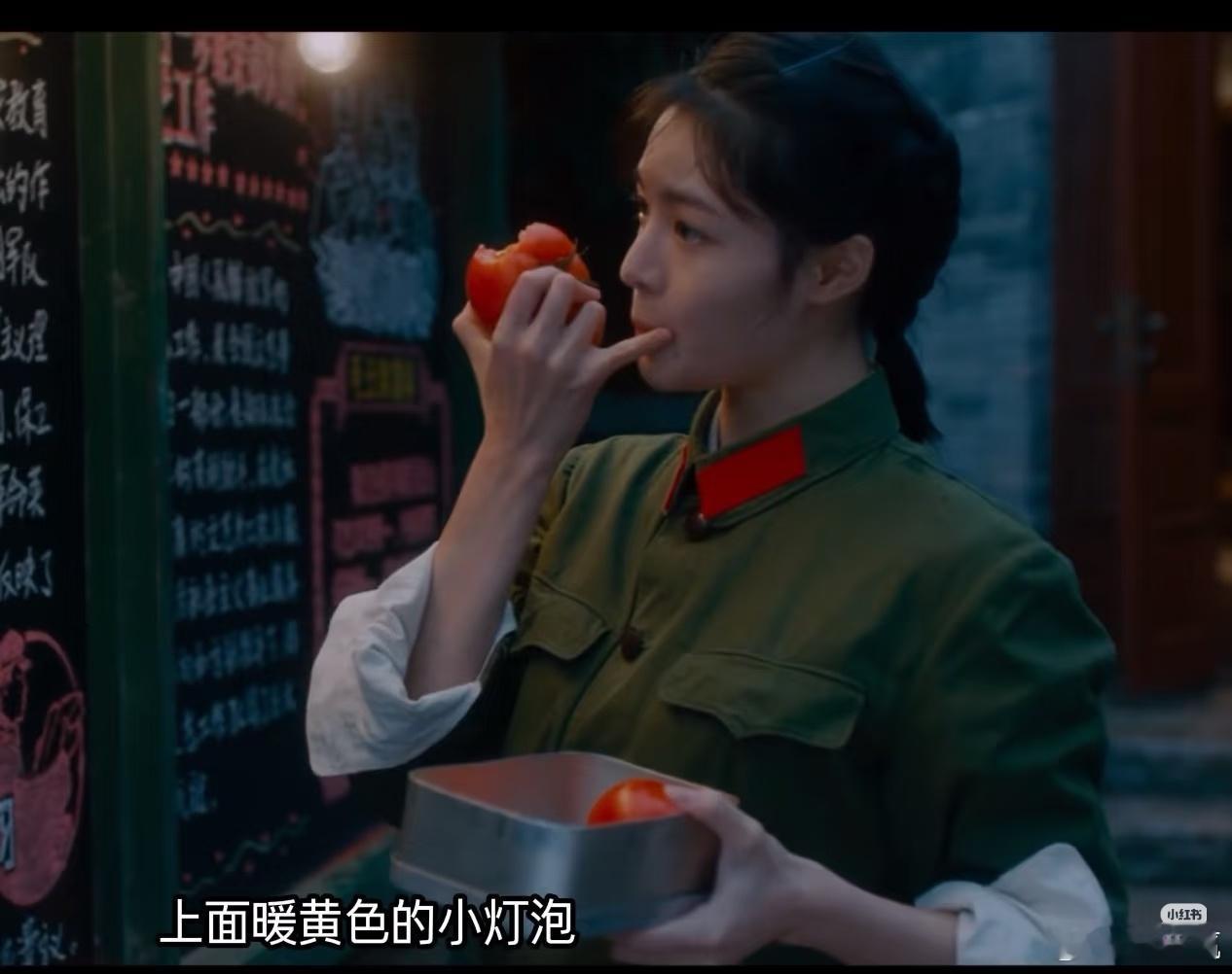 从《芳华》开始就挺喜欢这个演员的，大气端庄很有辨识度。前段时间的风波真是无妄之灾