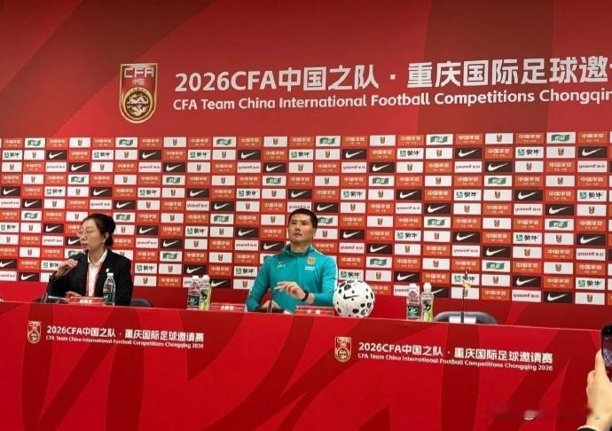 国足稳定中再次创造记录，历史上首次不敌巴勒斯坦并且是五球惜败。这样的表现确实值得