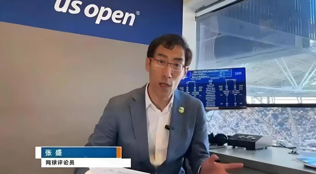 张盛不吵了，观众反而听进去了。
央视没换人，给解说加了静音键。
你爱听他分析，开