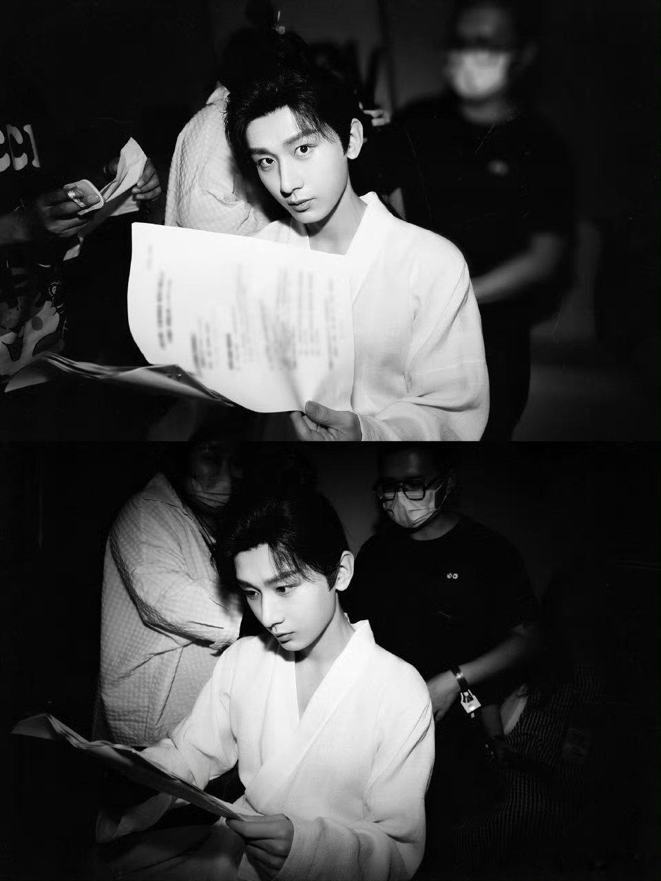 成毅两京十五日cy成毅朱瞻基成毅的每一个新角色都会给我特别的感受，那不仅是外貌的