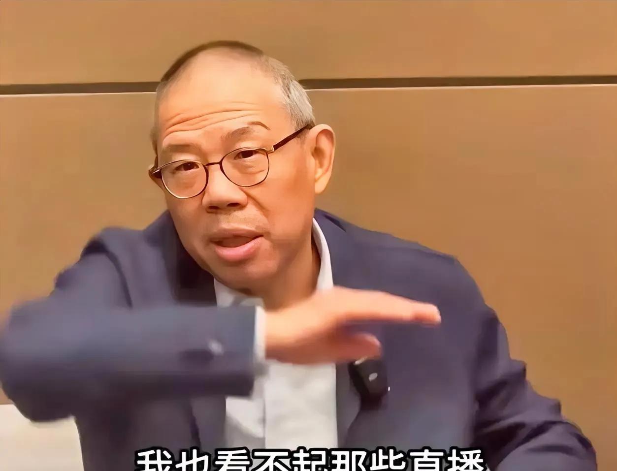 年届古稀的农夫山泉缔造者钟睒睒近日公开表态，他坚决不会涉足直播带货领域，并表达了