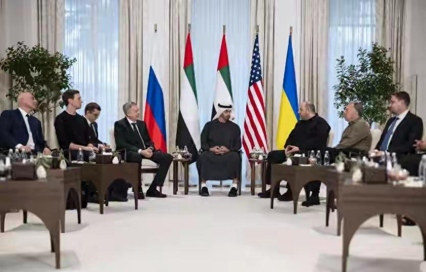 美元霸权警报拉响！阿联酋对美下最后通牒，石油人民币结算提上日程，美国中东根基动摇