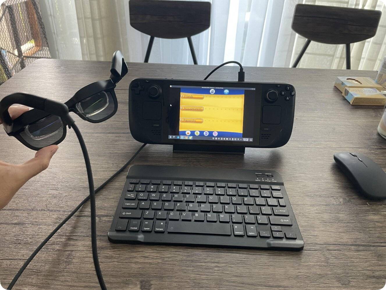 7500 元！第一副安卓 XR 眼镜来了，比苹果更轻更好戴