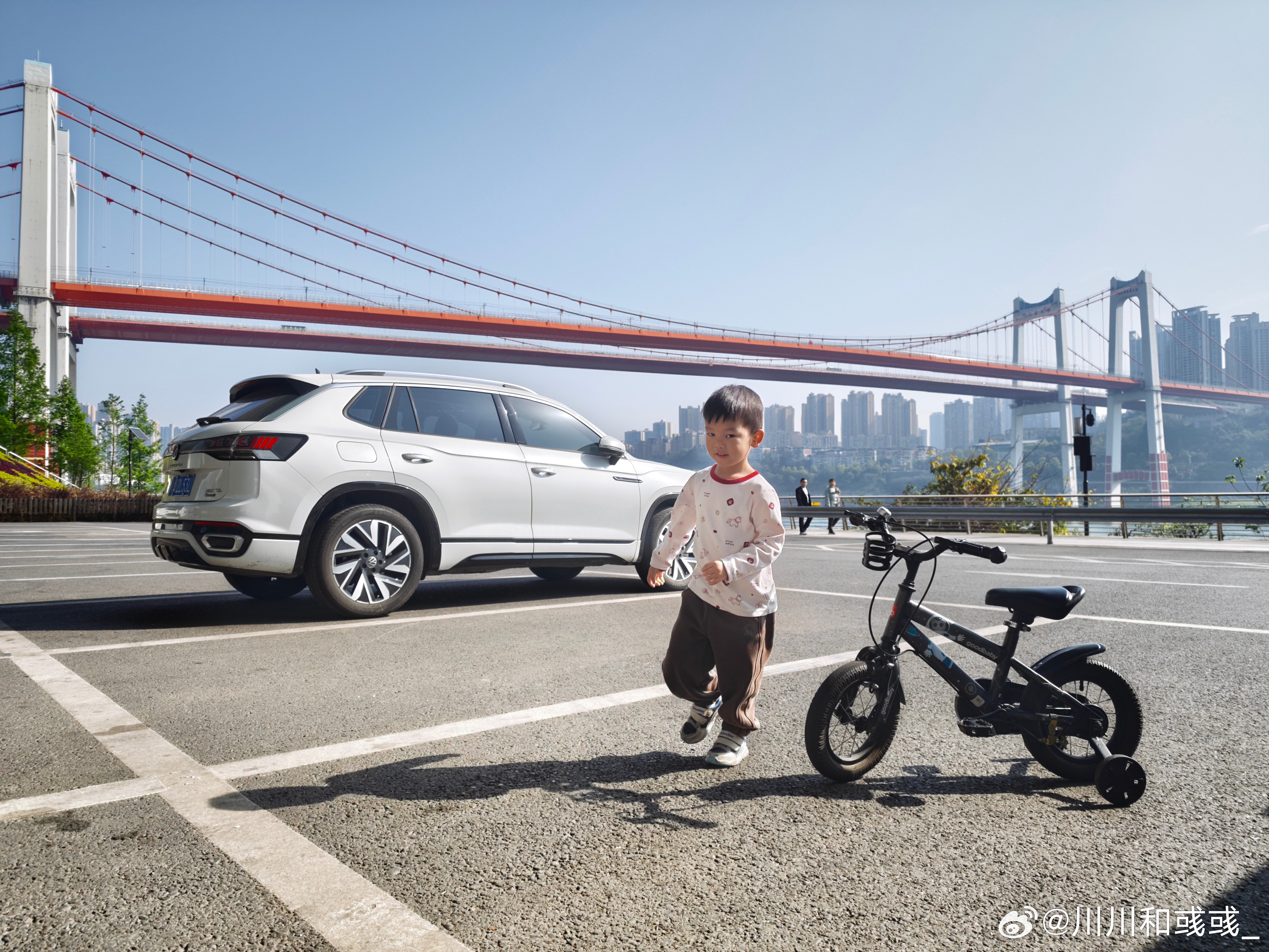 大家清明节快乐，今天来金门大桥晒太阳