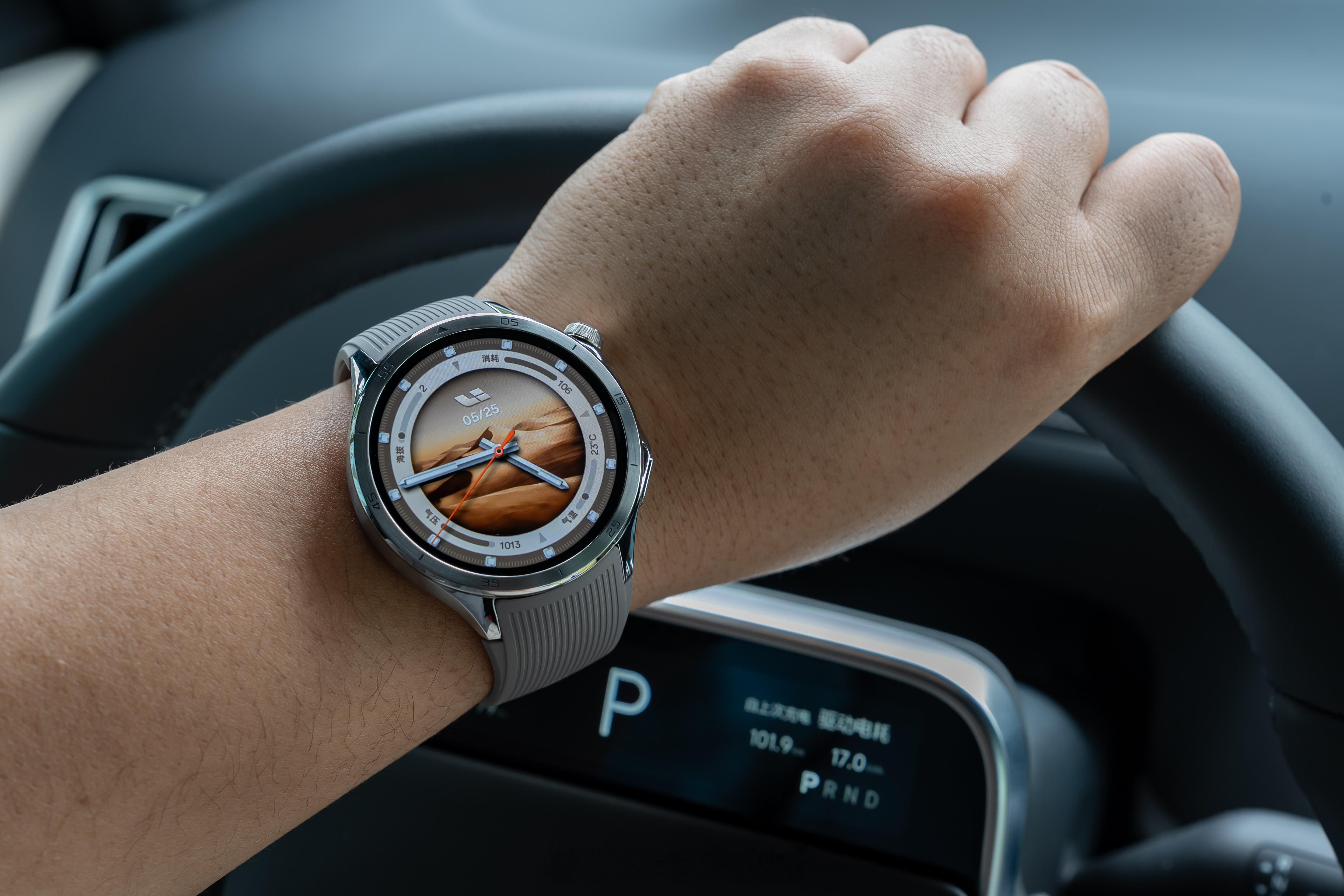 一直以来，我都认为 OPPO Watch X 就是最佳的理想车钥匙，腕上健康助手