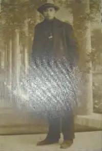 1937年，周总理意外遇刺，最终保护总理的20多名警卫，仅存活了4人，究竟是谁如