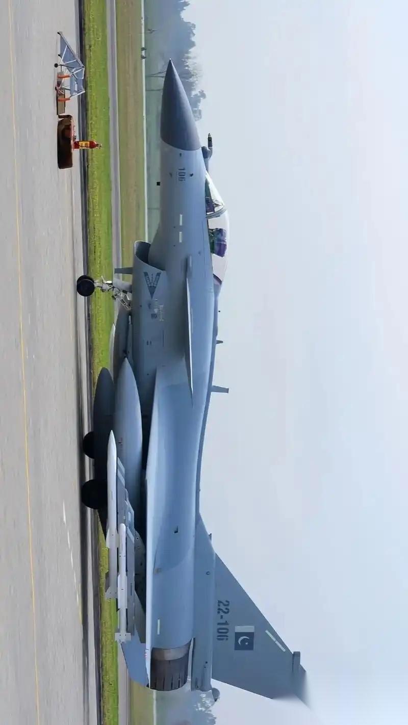 一旦歼10CE降落在平壤，下一秒，美军的F-35、萨德雷达和日本的出云号航母，就