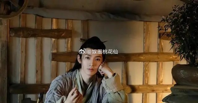 《长相思》火了邓为，火了檀健次，火了张晚意，形象气质最佳的他却成小透明。这个人就
