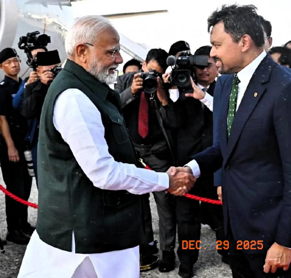 印度教徒报给印度做了一个年度的总结，让全世界大跌眼镜！该报指出在2025年是印度