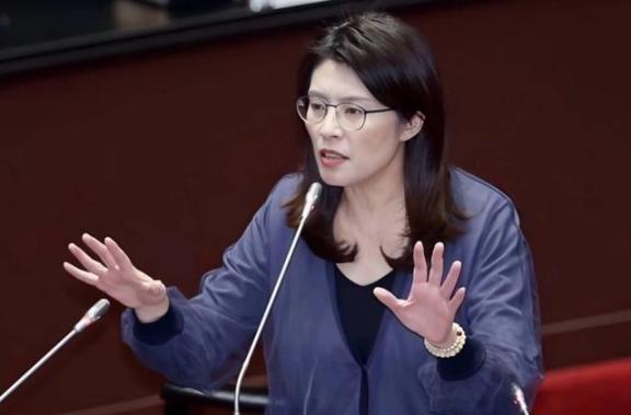 日本对中国先下手为强！郑丽文感叹：台湾或等不到2028年选举了。 事实证明，高市