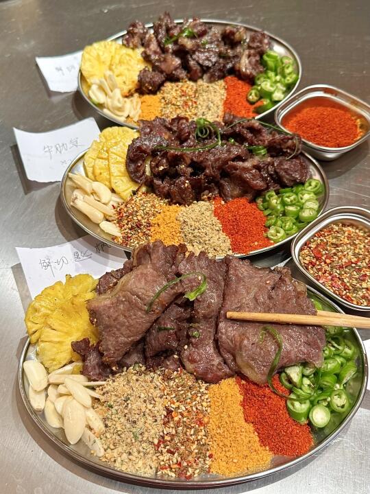 长沙首家）最牛逼好吃的穷鬼烤肉！！