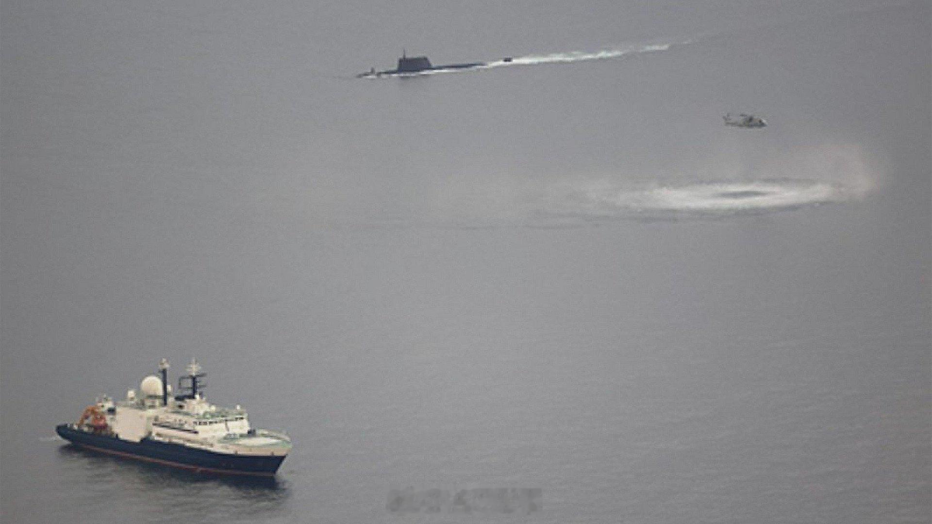 每天认识一件兵器烽火问鼎计划 英国国防部发布了一张照片，照片显示一架“梅林”直升