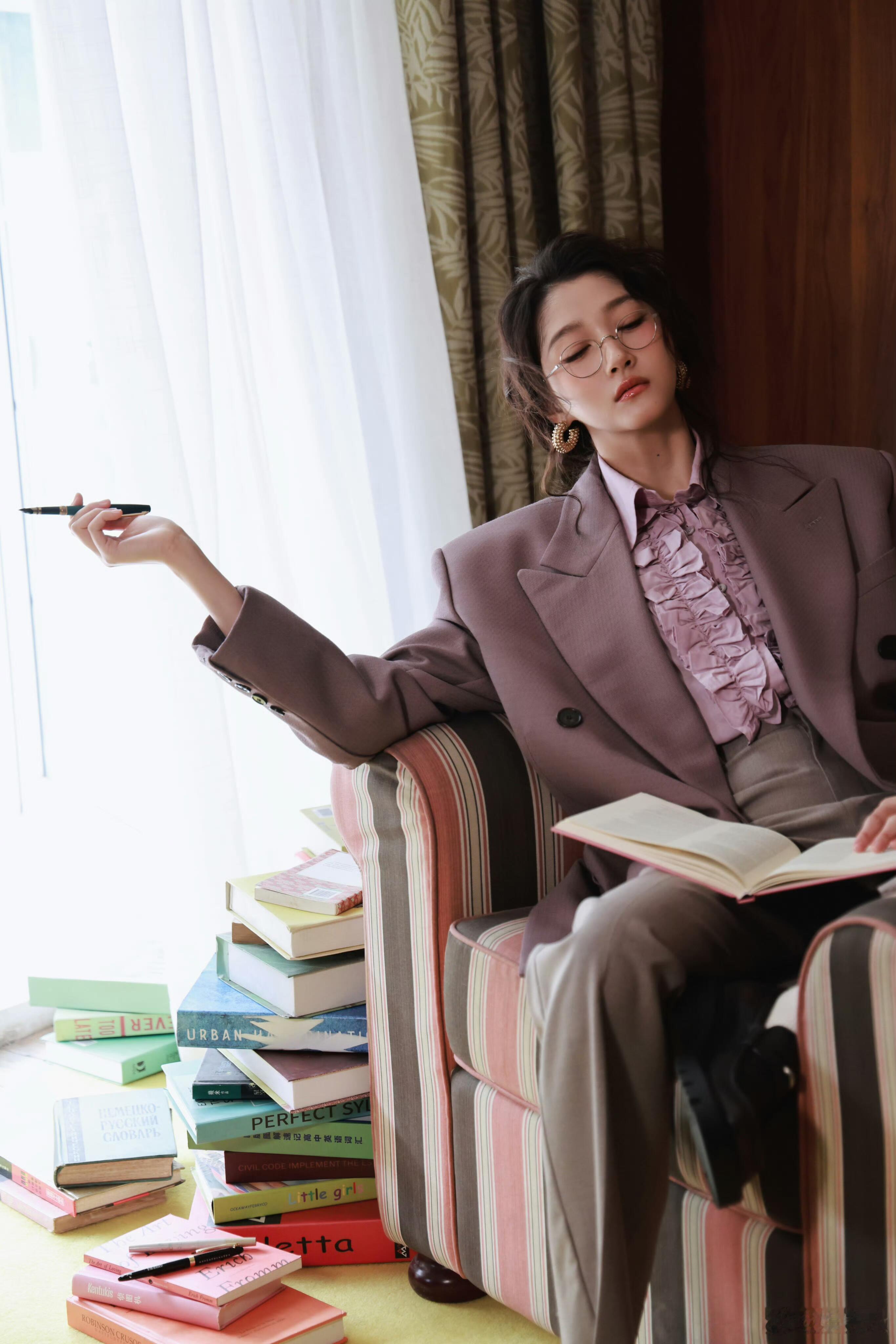 关晓彤太适合这种造型了吧 