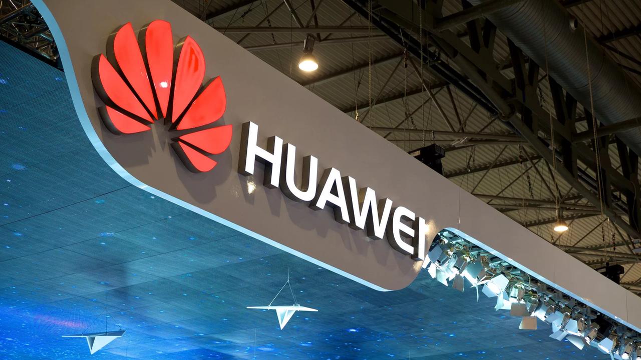 丹麦政府因强制移除华为设备被判赔偿电信公司1200万美元

俄罗斯卫星通讯社 2