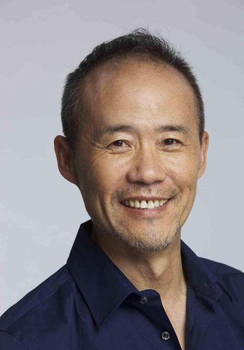 王石再次离婚后，可以返回头找前妻去，跟前妻服服软、认认错，前妻会收留他的。毕竟生