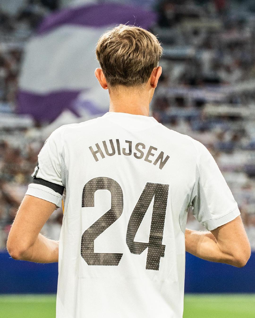 Sofascore：赫伊森成为西甲历史上第十位单场比赛长传超过15次且成功率超过