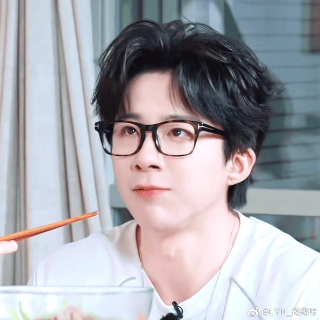 喜欢和爱都是宁。想的念的都是宁。刘宇宁 ​​​