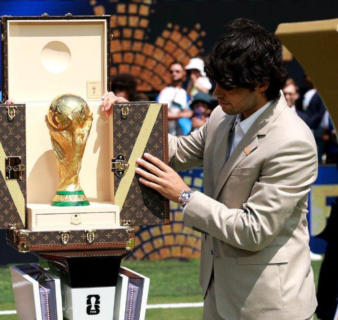 西班牙1-0击败阿根廷，豪取2026年美加墨世界杯冠军！

费兰-托雷斯进球立功