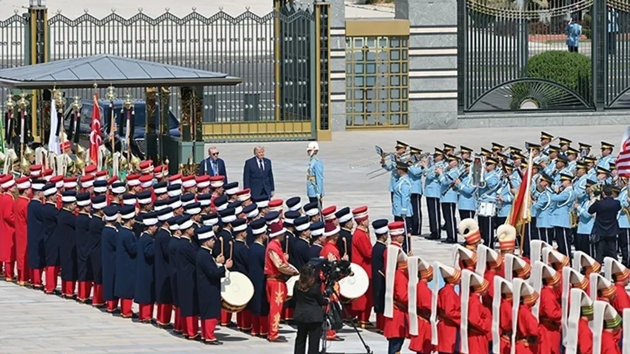 🇹🇷❗土耳其历史学者 埃尔汗·阿菲永库 教授:如果在90年代，新军（耶尼切里