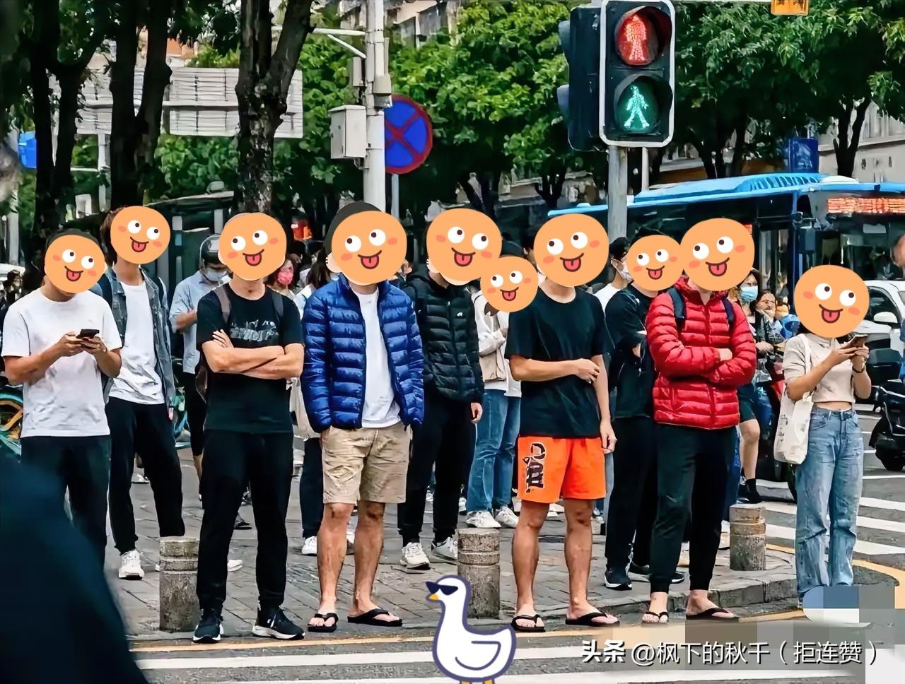 谁懂啊！广东人的入冬仪式感，主打一个“体面全丢，穿搭自由”！刷到那张街头照我直接