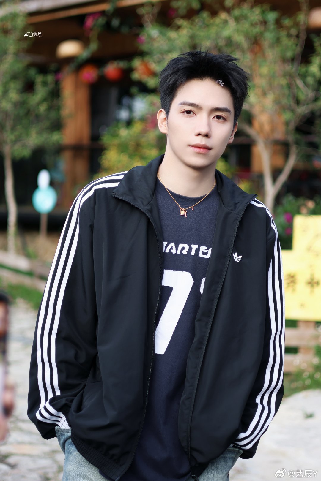 罗一舟黎明前他会归来 💚罗一舟霍旭 晚安一舟✨热爱依旧不止 手握星光 踏上归途