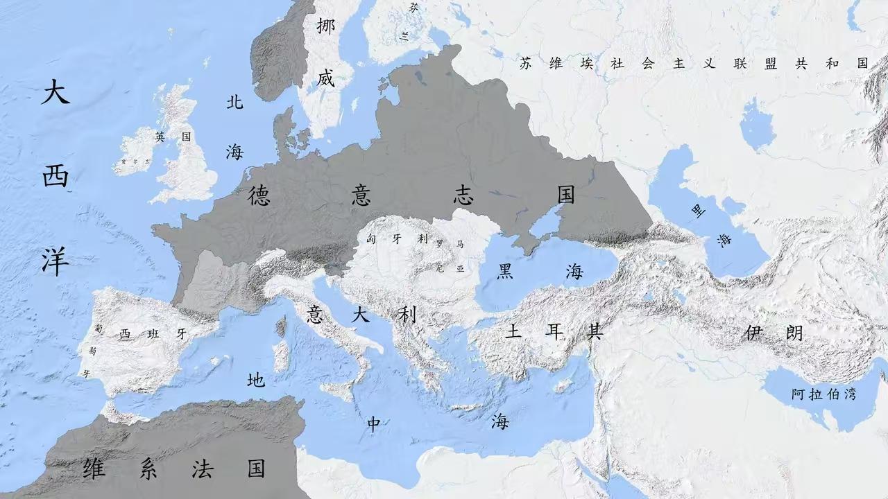 德国在二战时期，版图达到了历史最大，一直向东攻到了莫斯科和圣彼得堡附近，但是都没