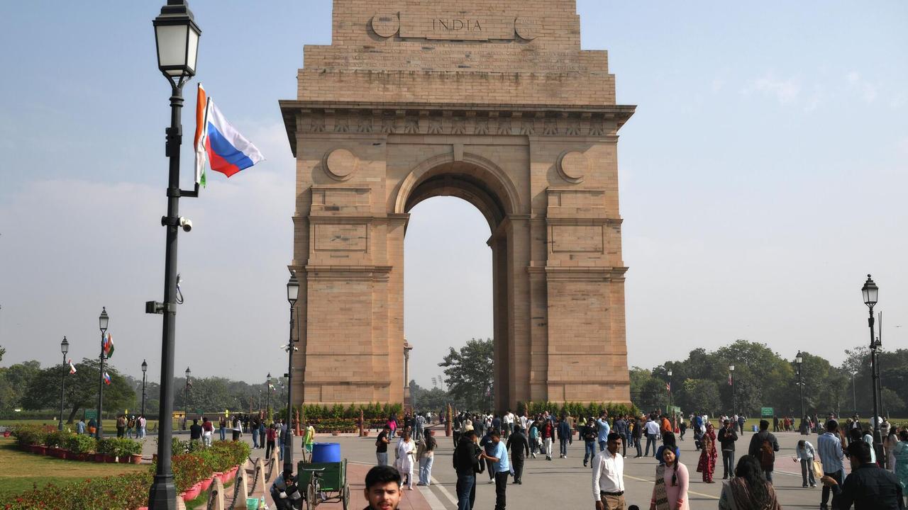 印度批准对游客和本国公民的新海关规定

俄罗斯卫星通讯社 2026年2月4日, 