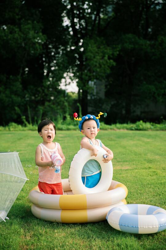 🍉 属于夏天的快乐｜双倍萌娃玩水写真攻