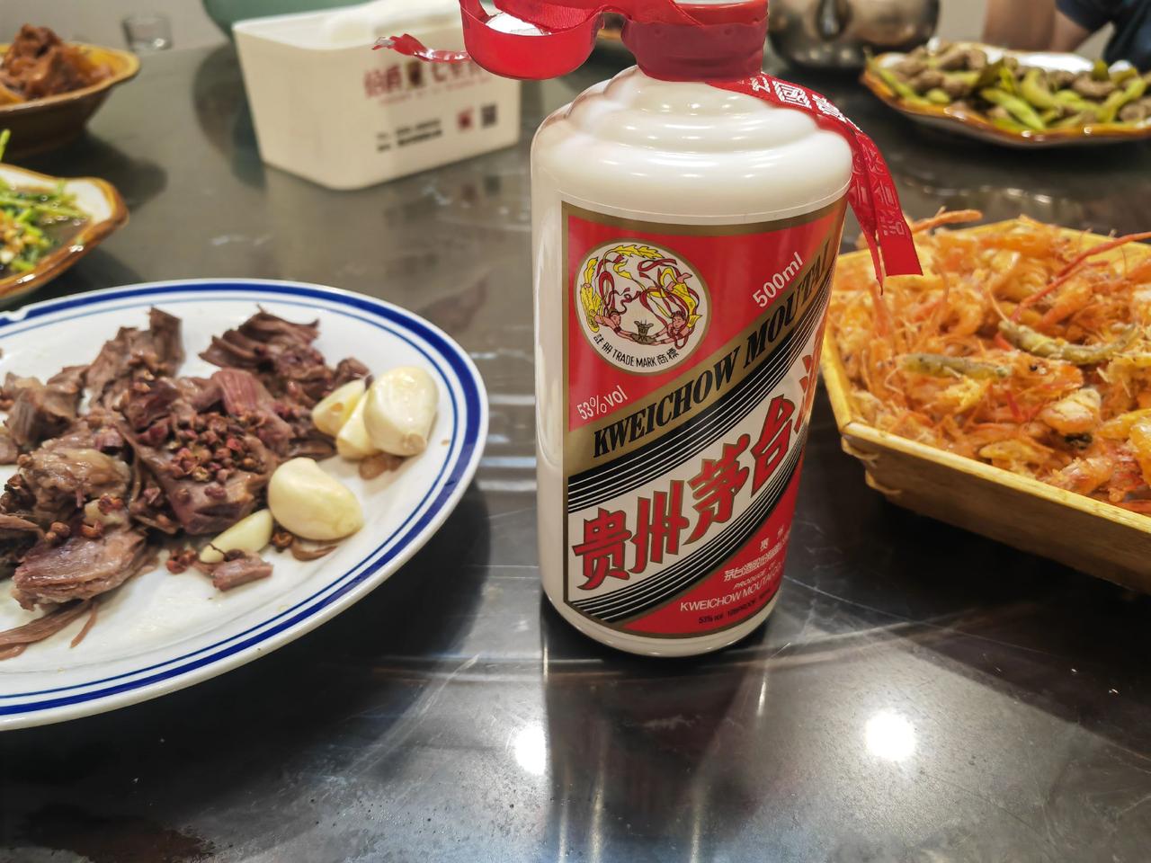 菜没酒贵好兄弟一起吃
