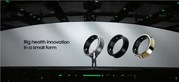 三星的 Galaxy Ring 我感觉设计想法很好，就是使用起来不如智能手表 ​