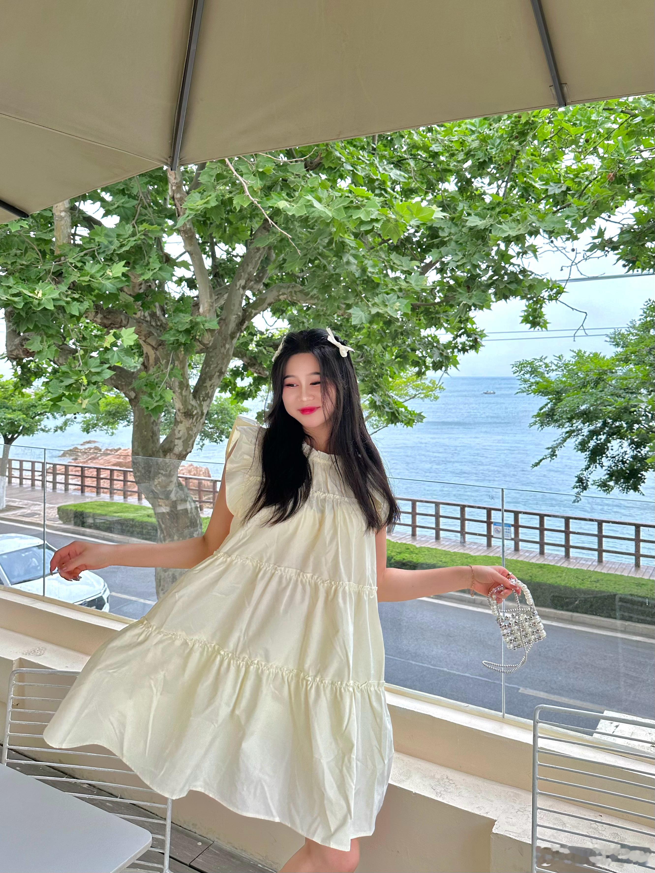 今日人间小甜妹💛👗:韩国万象衣橱 ​​​